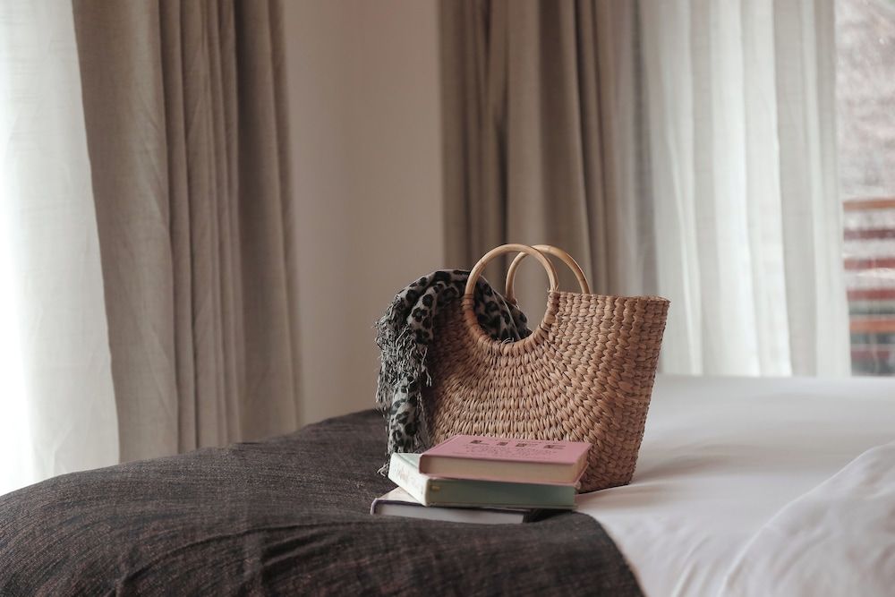 The KAZA Boutique Hotel Deluxe Studio, 1 King Bed, Balcony 5