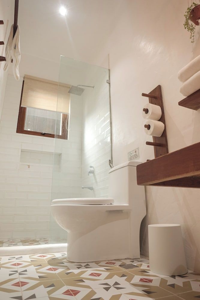 The KAZA Boutique Hotel Deluxe Studio, 1 King Bed, Balcony 27