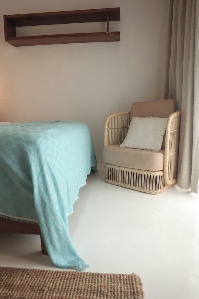 The KAZA Boutique Hotel Deluxe Studio, 1 Queen Bed, Balcony 16