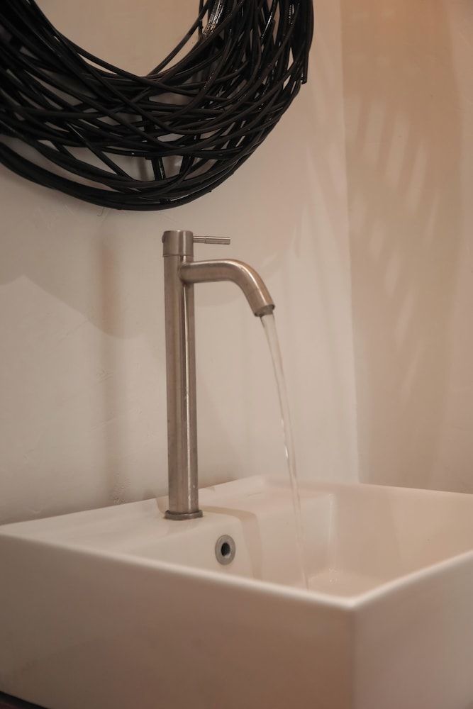 The KAZA Boutique Hotel Deluxe Studio, 1 King Bed, Balcony 29