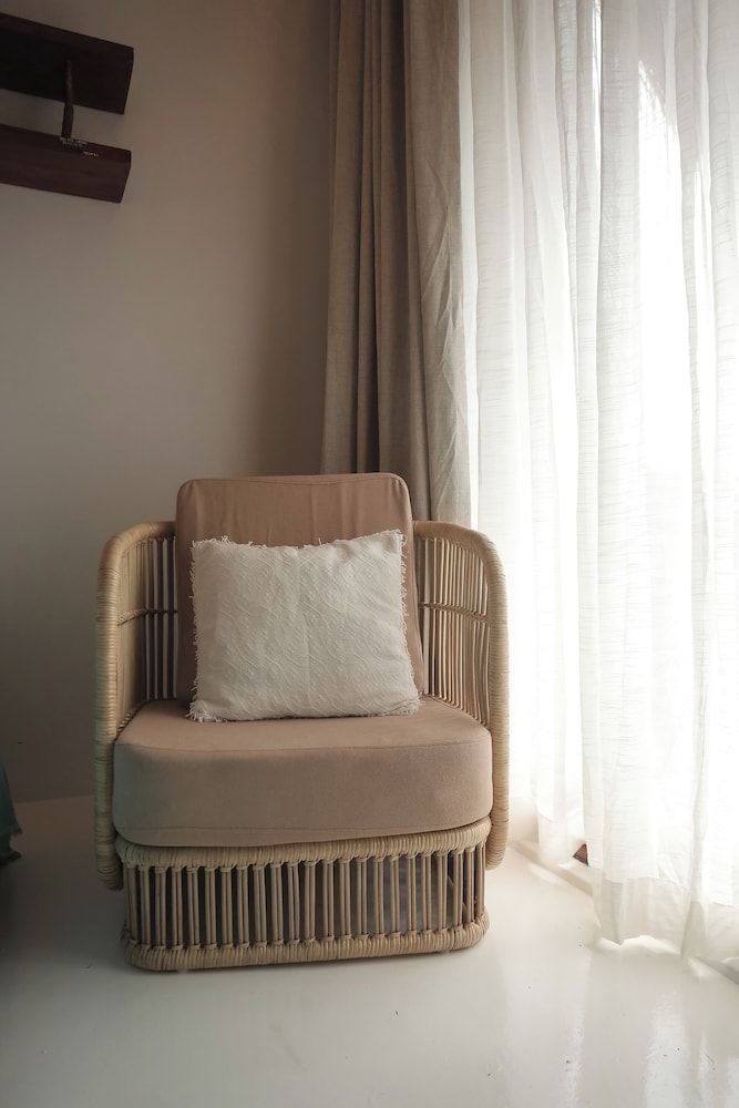 The KAZA Boutique Hotel Deluxe Studio, 1 Queen Bed, Balcony 4