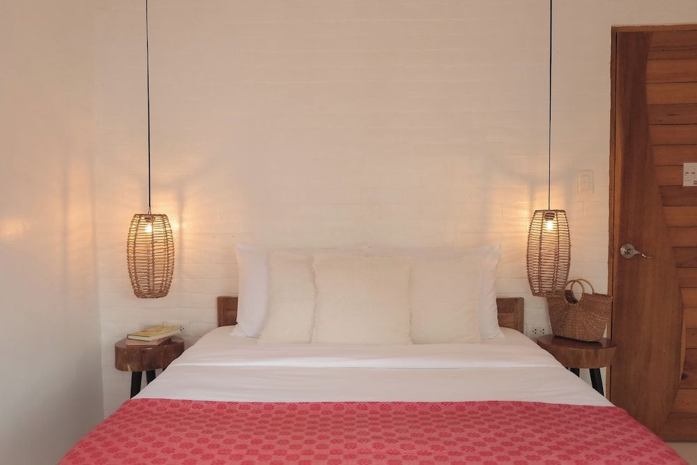 The KAZA Boutique Hotel Deluxe Studio, 1 Queen Bed, Balcony 5