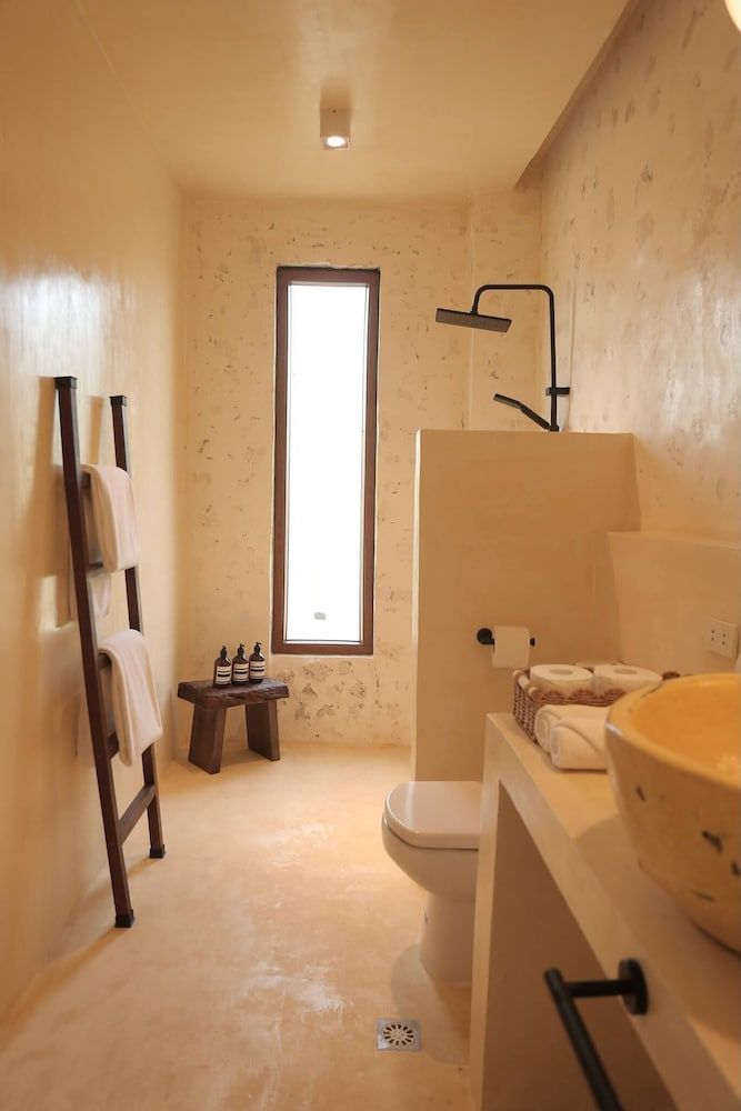 The KAZA Boutique Hotel Deluxe Studio Suite 16