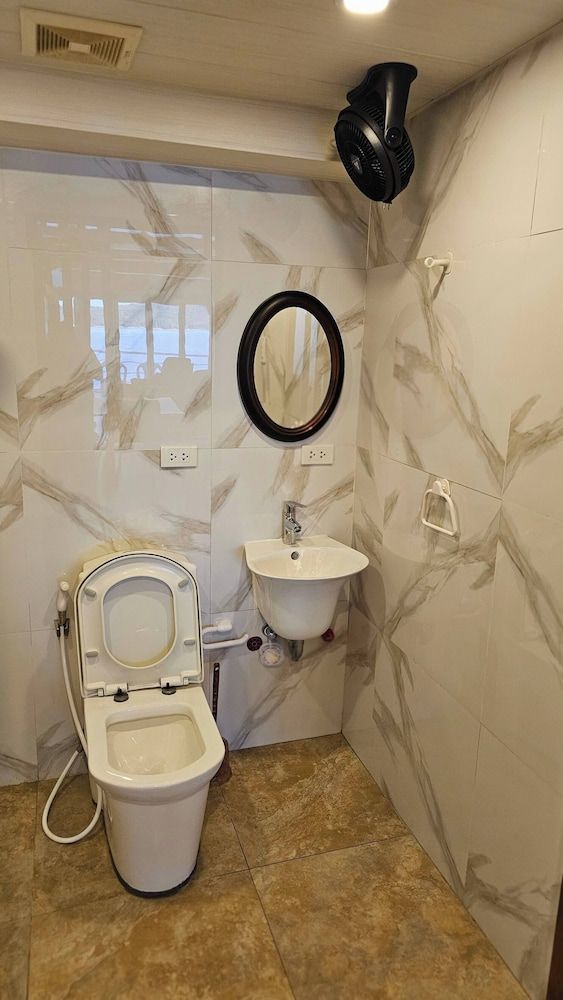 Lydia's House Kaputian Apartment, 2 Bedrooms, Accessible, Smoking 18