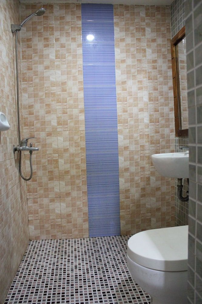 Agustin El Nido Inn Basic Double Room 15