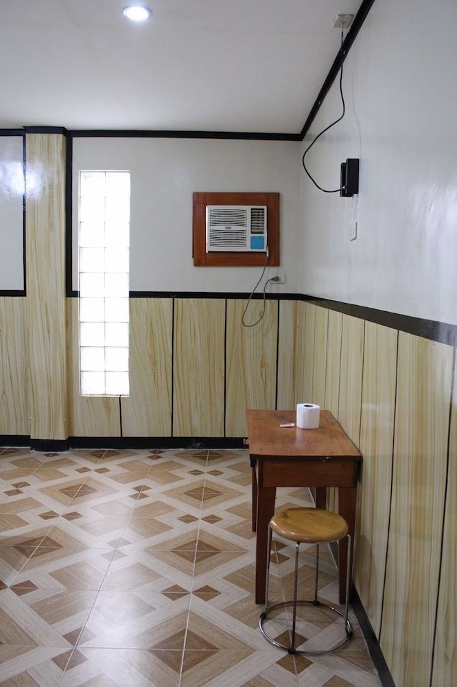 Agustin El Nido Inn Basic Double Room 5