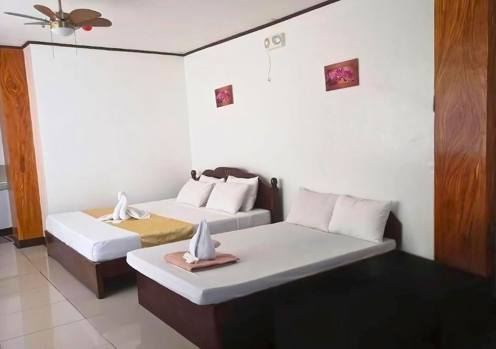 Family Room, Multiple Beds, Non Smoking, Air conditioning