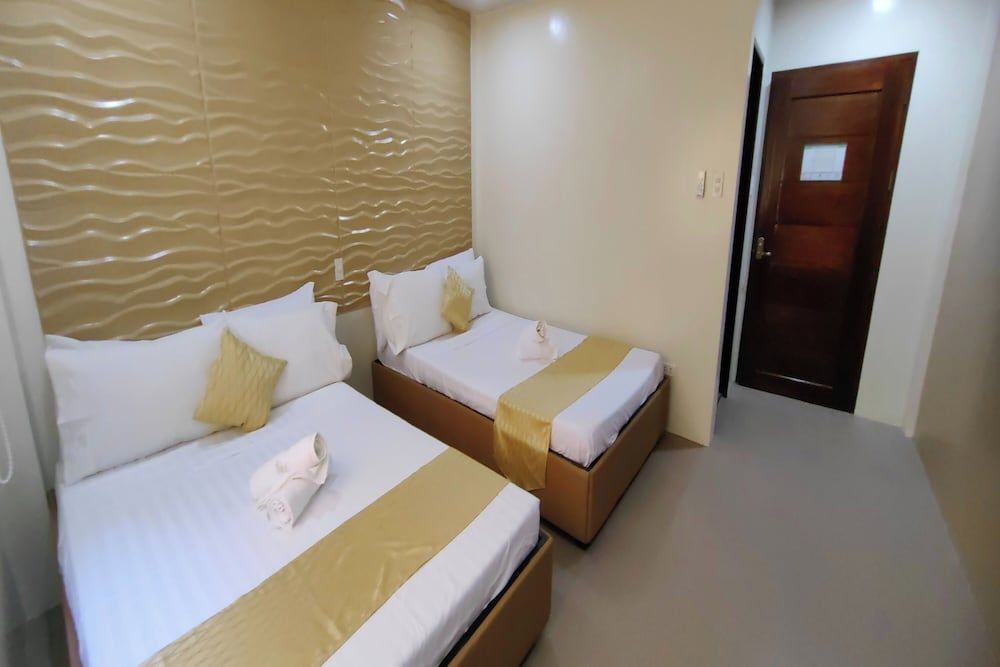 Manuela Suites Puerto Princesa near Airport Superior Room 3