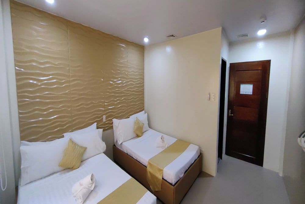 Manuela Suites Puerto Princesa near Airport Superior Room 5