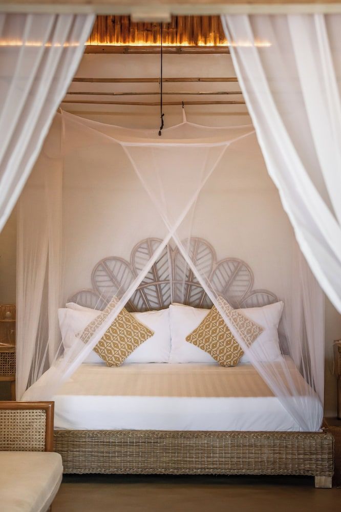 The Beach House Ocam Ocam Exclusive House, Sea View, Beachfront 17