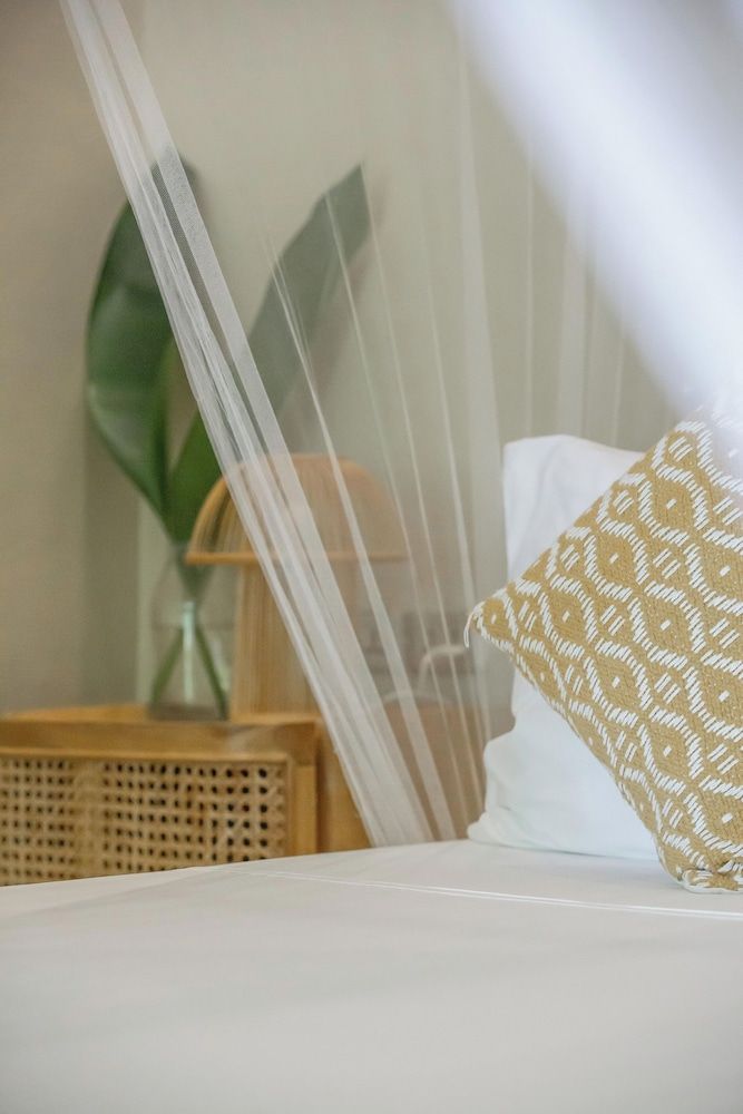 The Beach House Ocam Ocam Exclusive House, Sea View, Beachfront 18