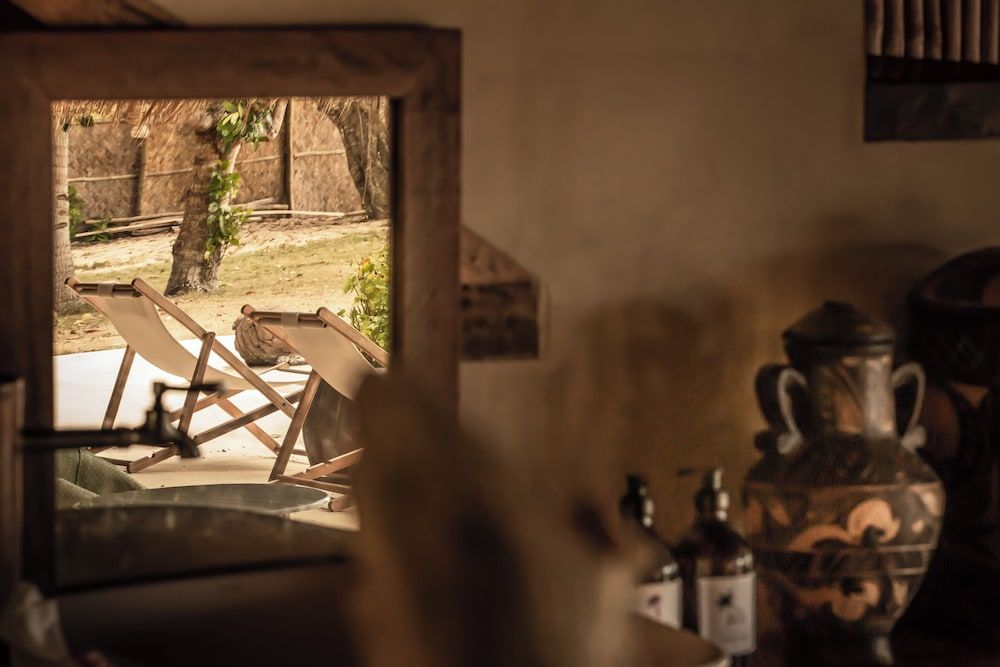 The Beach House Ocam Ocam Exclusive House, Sea View, Beachfront 45