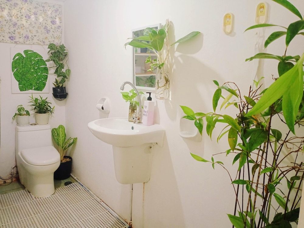 Amwani Garden Family Twin Room, Garden View 22