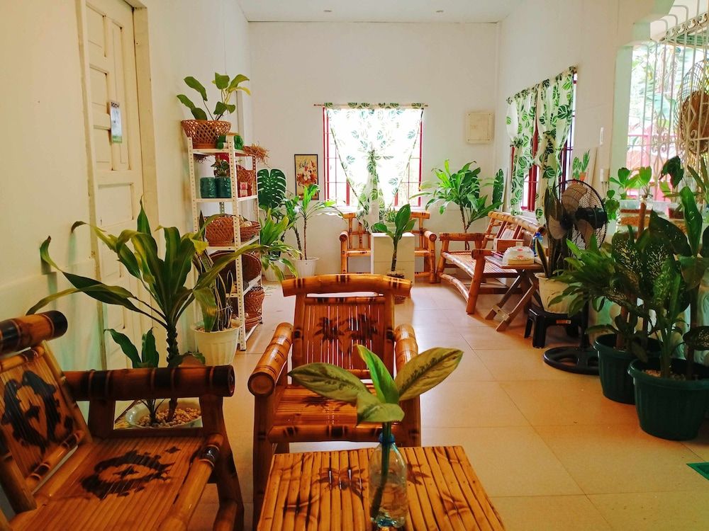 Amwani Garden Family Twin Room, Garden View 20