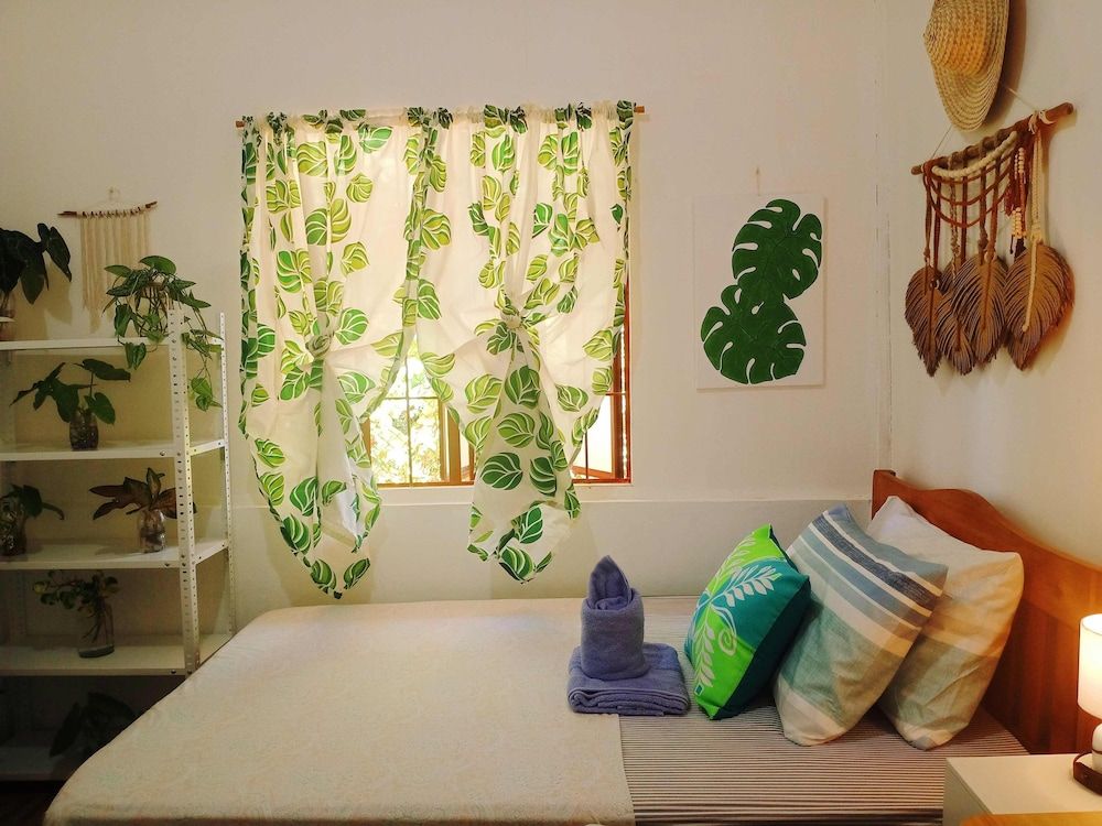 Amwani Garden Family Twin Room, Garden View 10