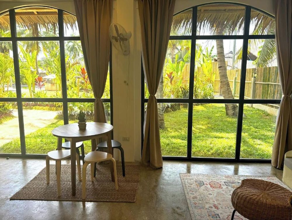 Comfort Villa, Garden View