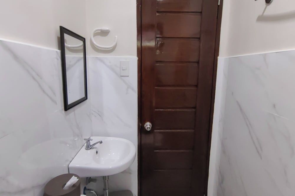 Jmorino Pension House Palawan City Center Double Room 13
