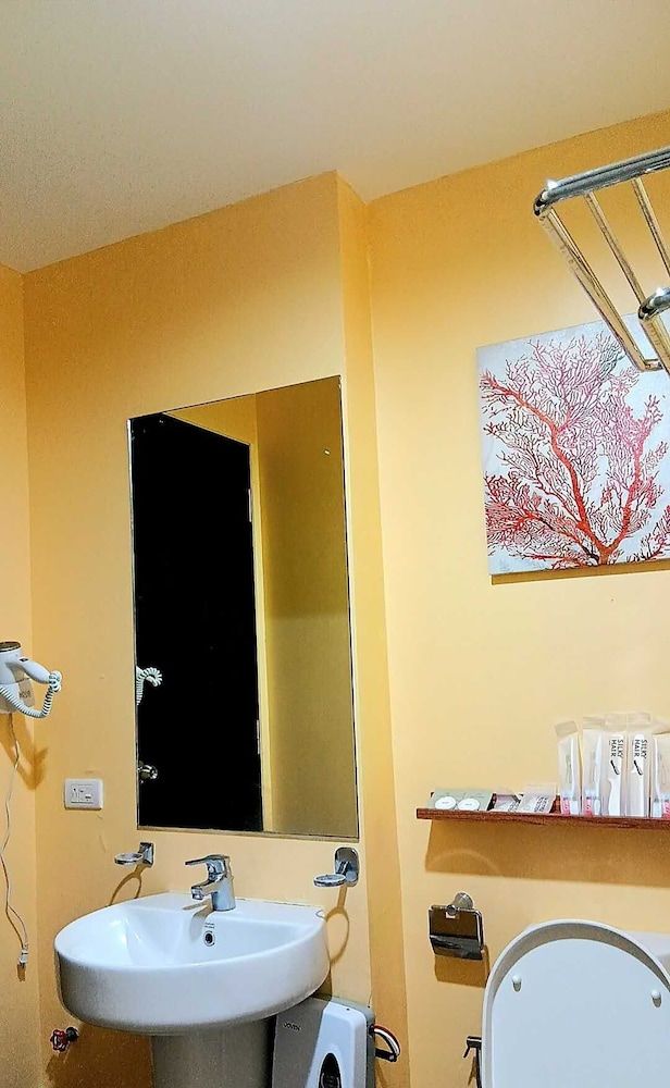 Davao Central Suites Studio Suite, City View 3