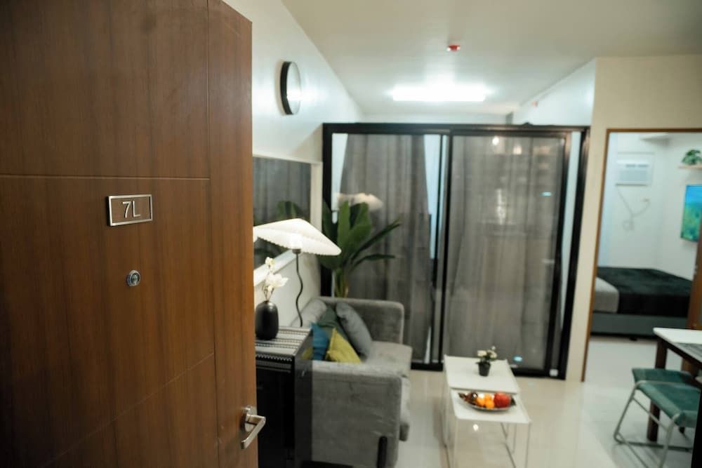 2-bedroom Elegant Condo With Sunrise & Mountain View Condo, 2 Bedrooms, Accessible, Smoking 21