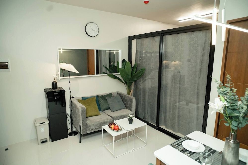 2-bedroom Elegant Condo With Sunrise & Mountain View Condo, 2 Bedrooms, Accessible, Smoking 17