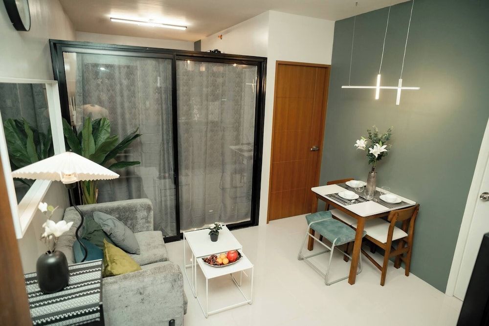 2-bedroom Elegant Condo With Sunrise & Mountain View Condo, 2 Bedrooms, Accessible, Smoking 30