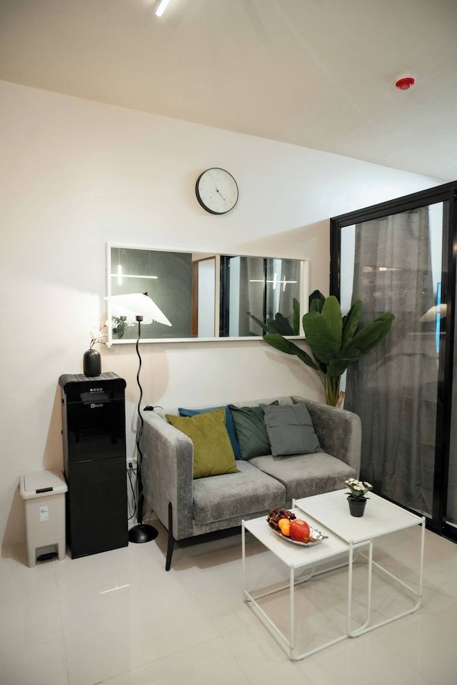 2-bedroom Elegant Condo With Sunrise & Mountain View Condo, 2 Bedrooms, Accessible, Smoking 22