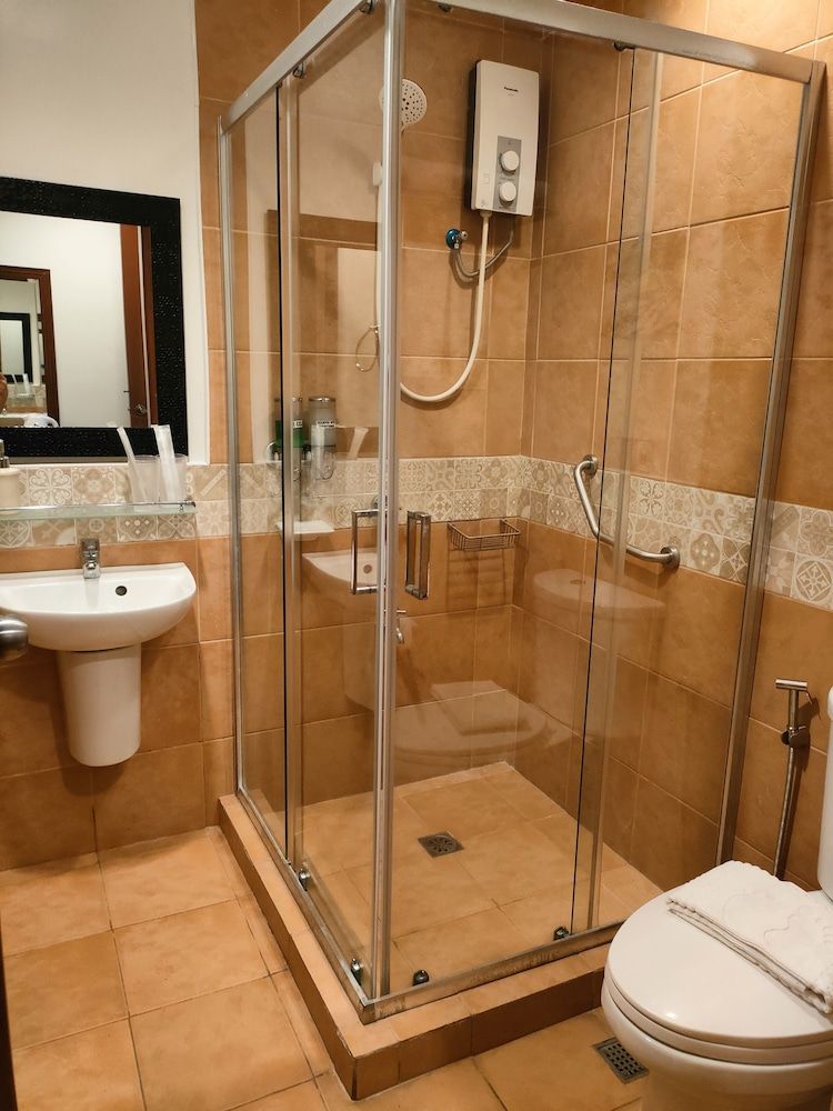 LaVie Hotel Vigan Deluxe Double or Twin Room, 2 Twin Beds 7