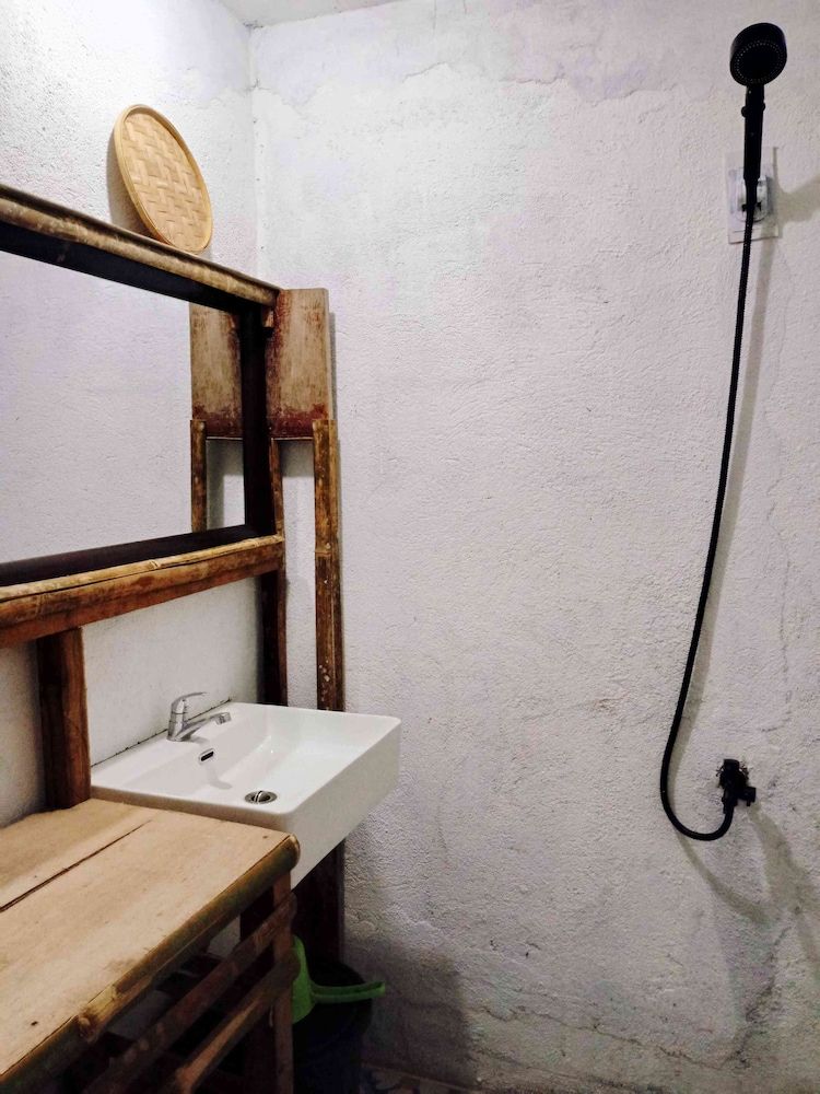 Amwani Breeze Basic Cottage, 1 Double Bed, Shared Bathroom, Garden View 14