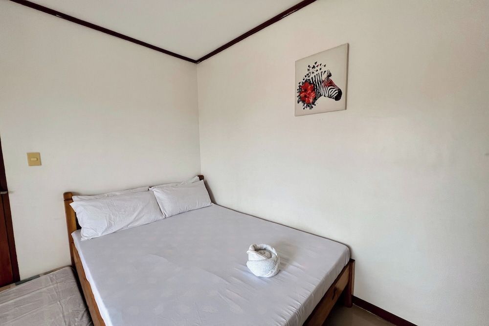 Brenmariel Tourist Inn El Nido Palawan Triple Room 3