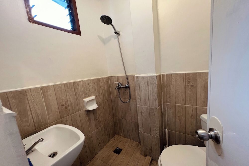 Brenmariel Tourist Inn El Nido Palawan Triple Room 6