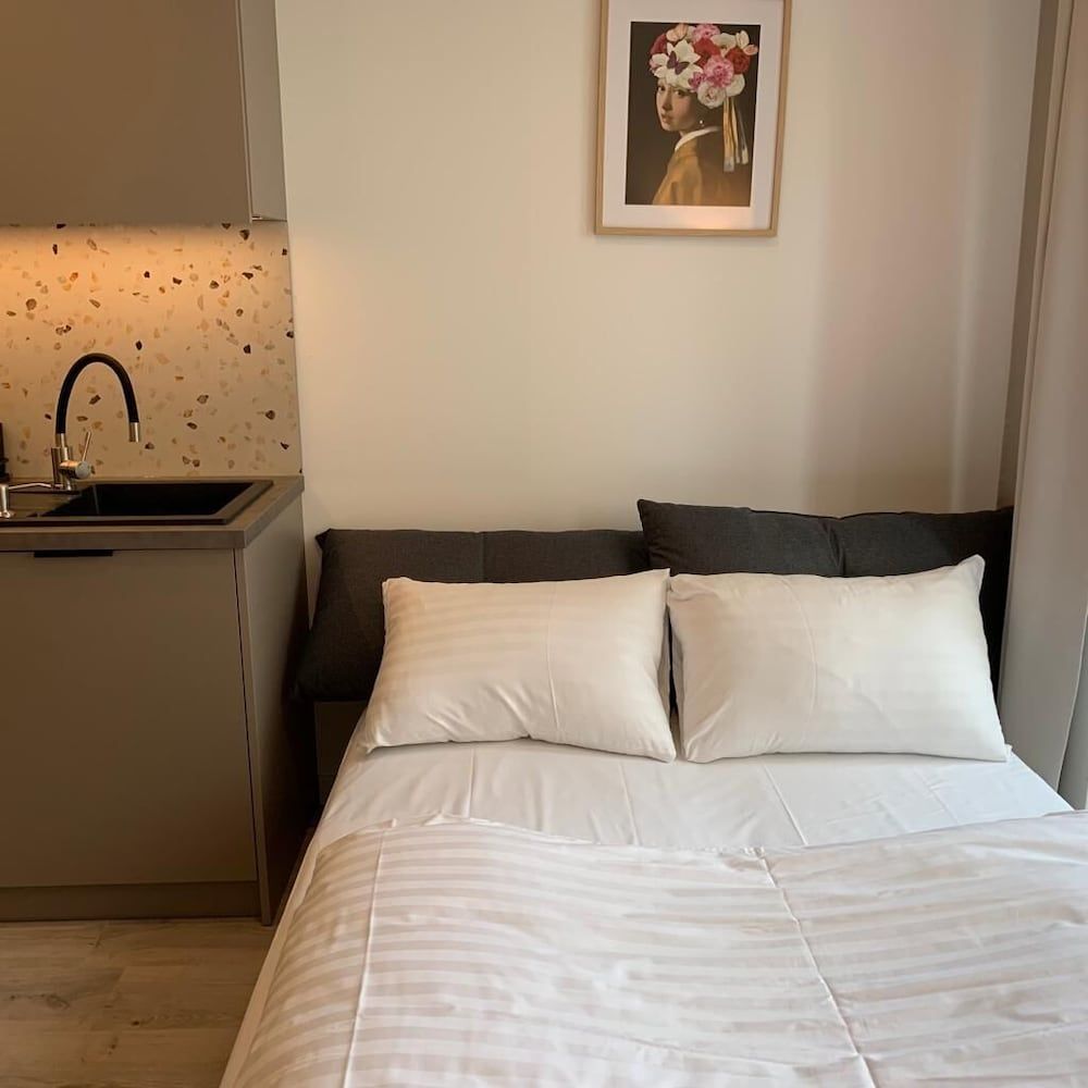 PLATON RESIDENCE APARTMENTS Studio, 1 Double Bed, Non Smoking 6