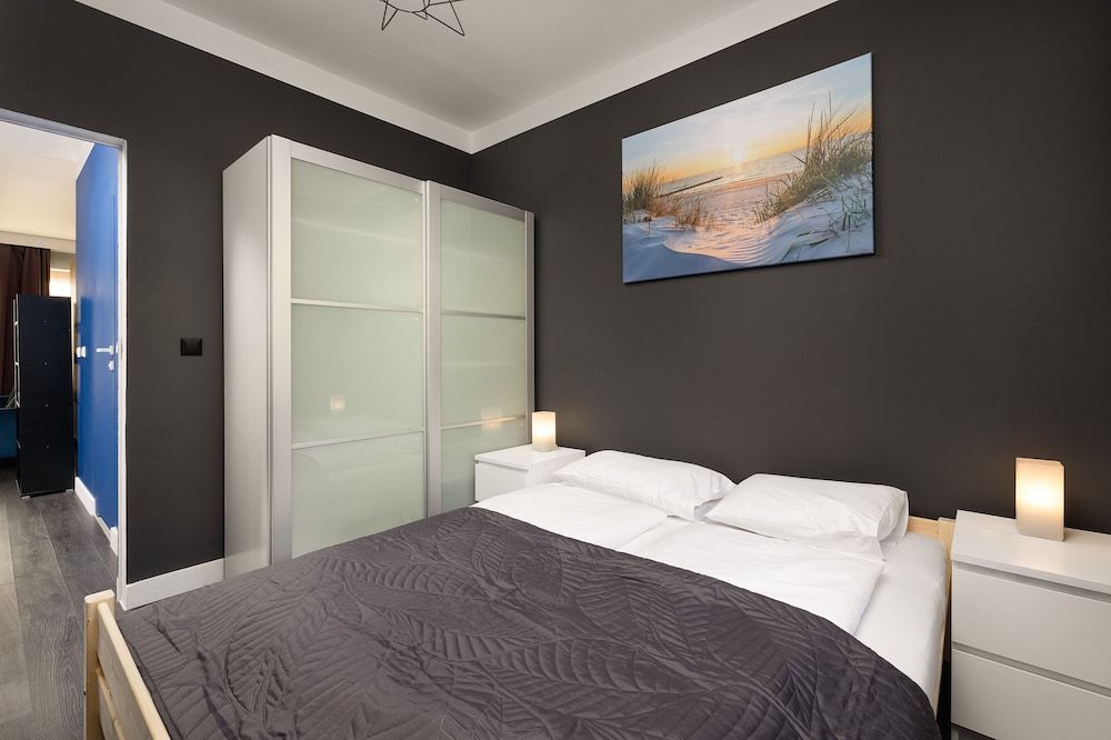 Apartment, 2 Bedrooms, Balcony, Sea Facing