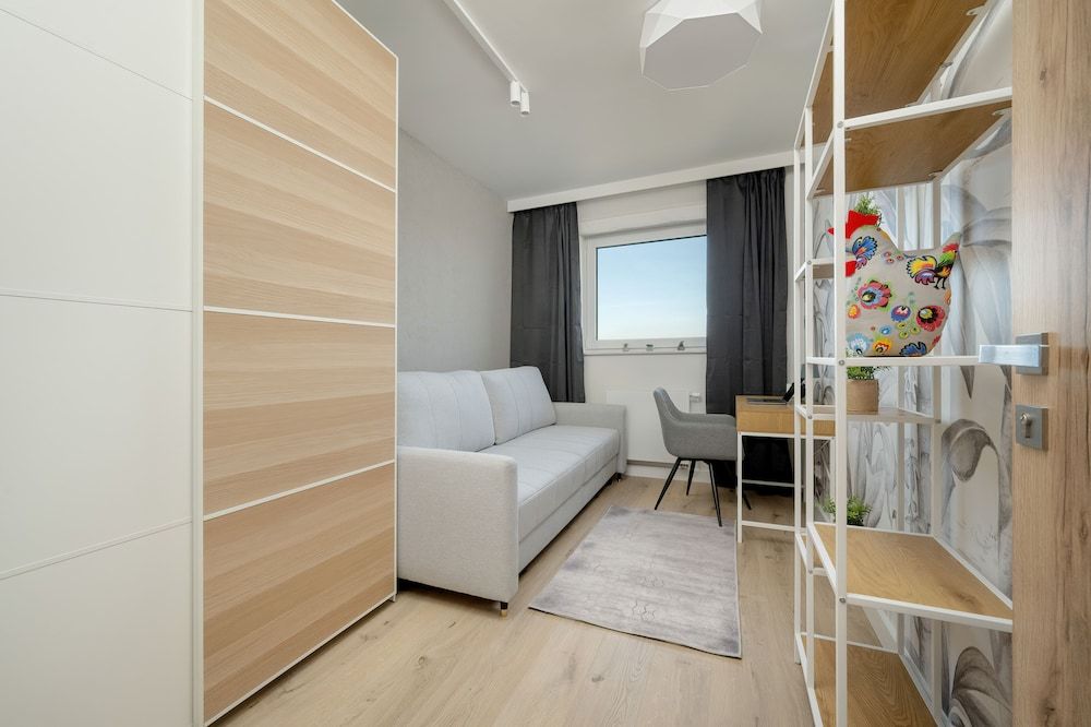 Apartment, 3 Bedrooms, 2 Bathrooms, River View