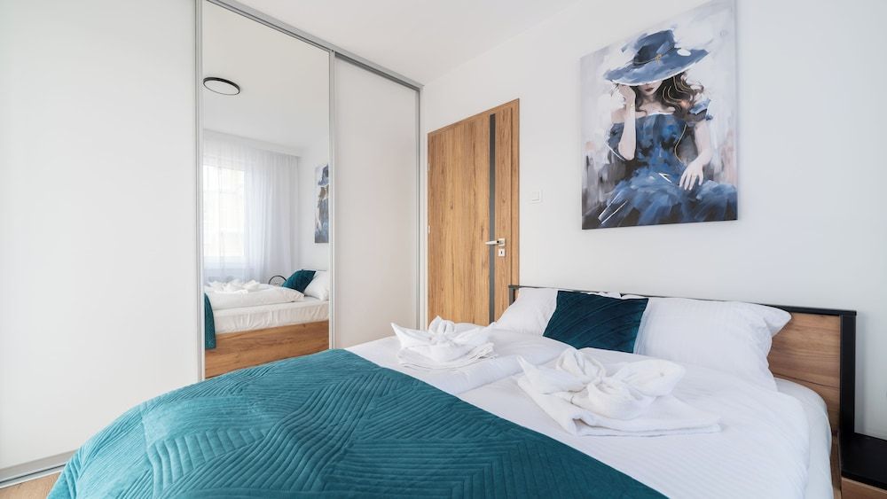 Apartment (5B/24)