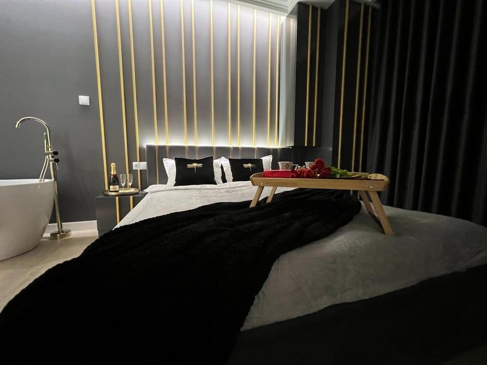 Superior Apartment, City View