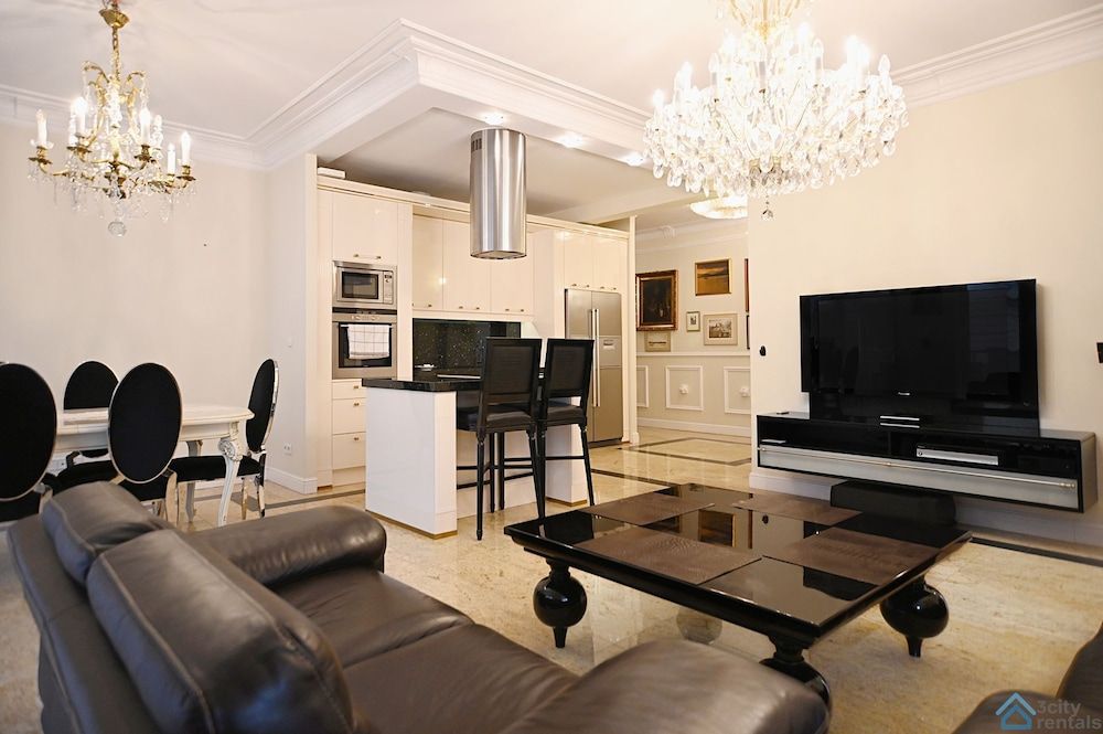 Luxury Apartment