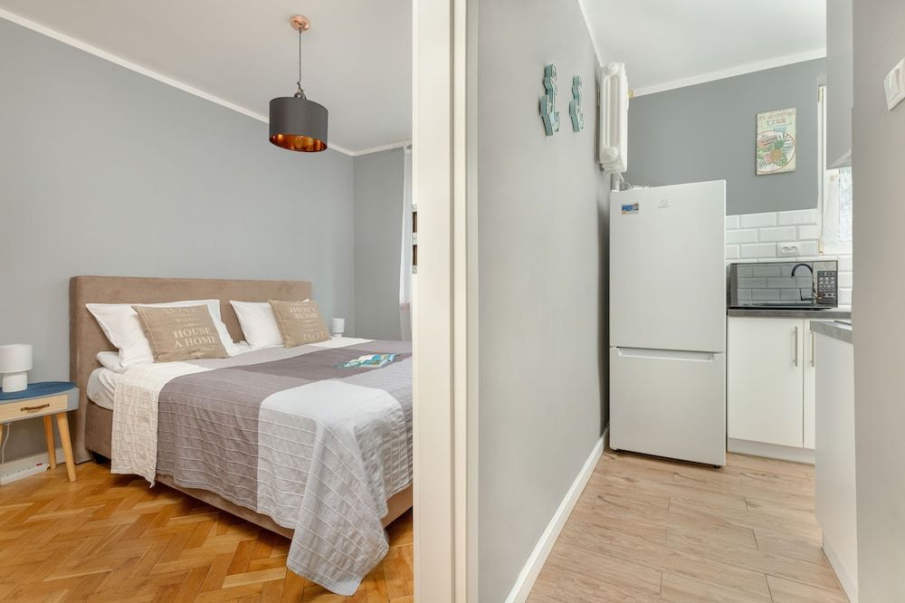 Apartment, 1 Bedroom, Balcony, Beachside