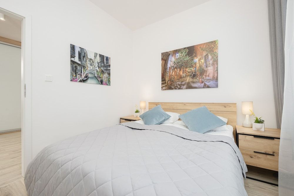 Apartment, 2 Bedrooms, Balcony
