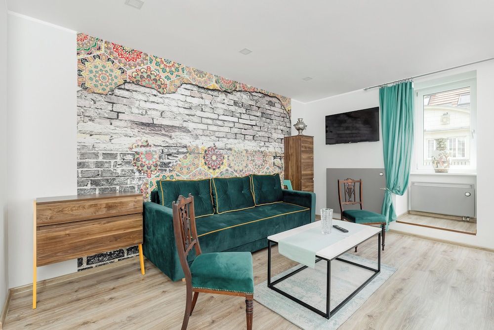 Apartment, 3 Bedrooms, 2 Bathrooms