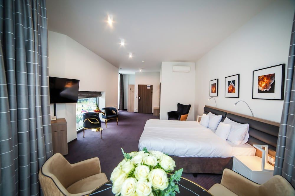 Superior Double Room, Garden View