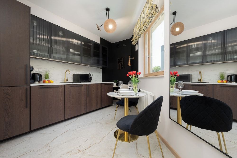 Elegant Studio for 2 by Renters
