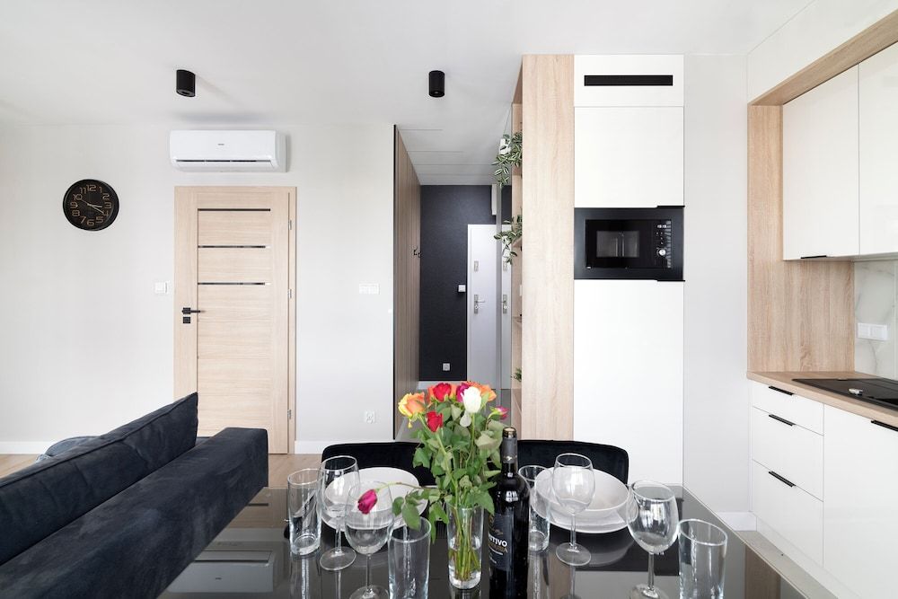 EASY RENT Apartments- Kompozytorów 7 Luxury Apartment, 2 Bedrooms, Balcony, City View 10