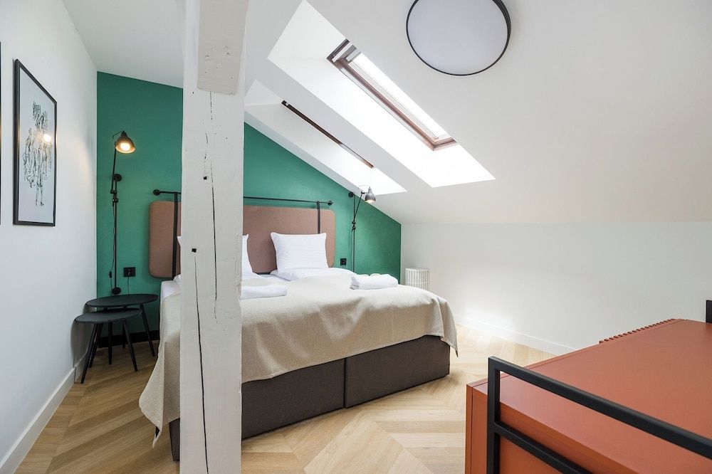 Family Apartment, City View