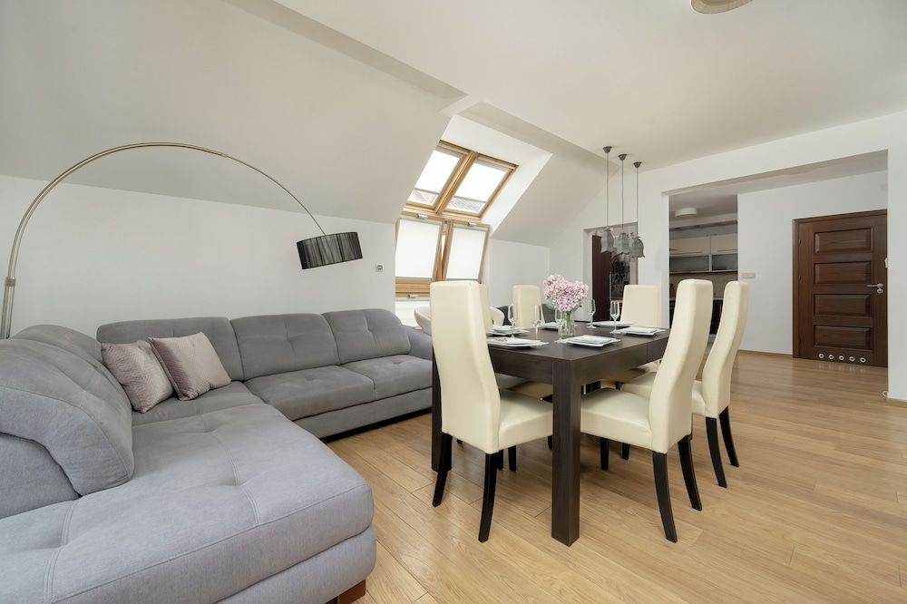 Apartment, 1 Bedroom, 2 Bathrooms