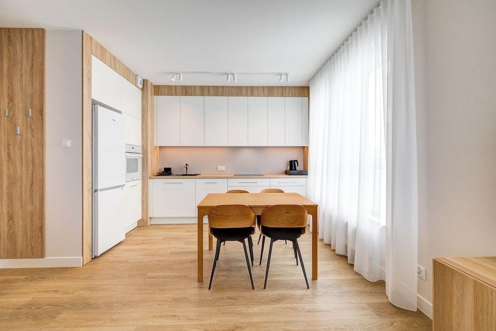 King Apartamenty Galaxy Deluxe Condo, Balcony, City View 7