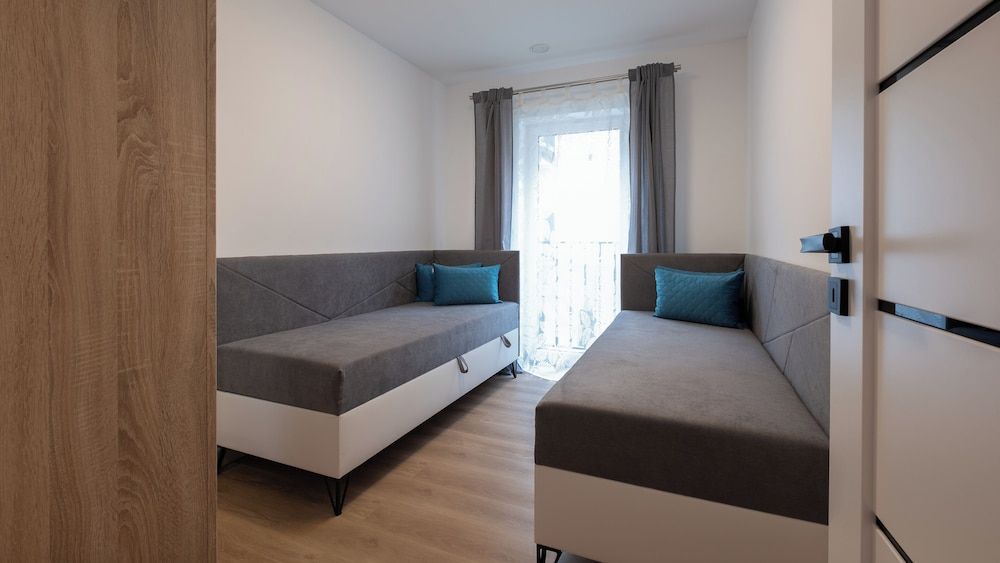 Apartament (1)