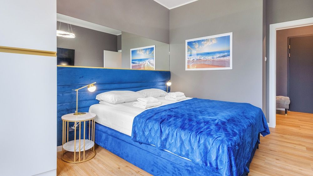 Apartament (2)