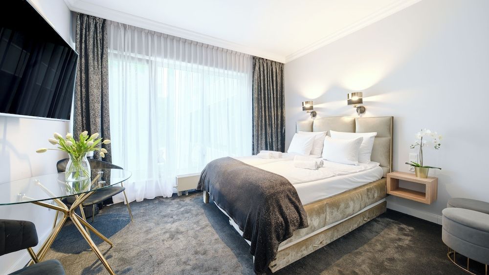 Apartament (312)