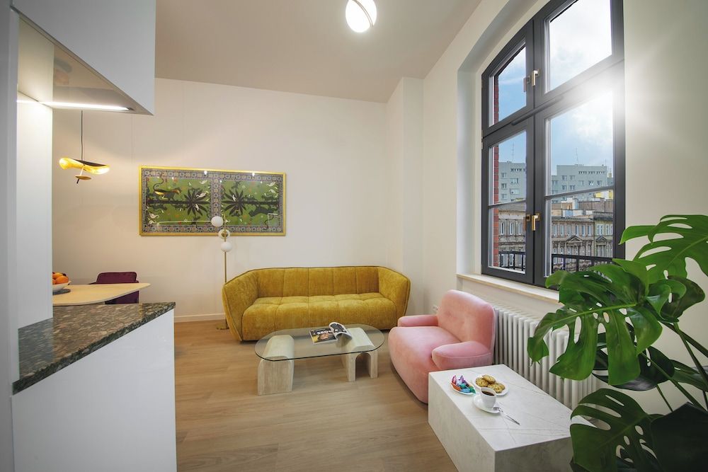 Boulevard Drobnera Residence Timeless Deluxe with city view