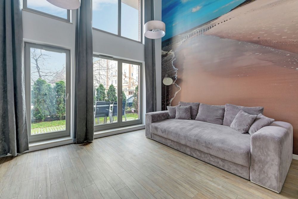 Waterlane Riverside - SPA, Pool, Gym & Parking by Downtown Apartments Deluxe Apartment 4